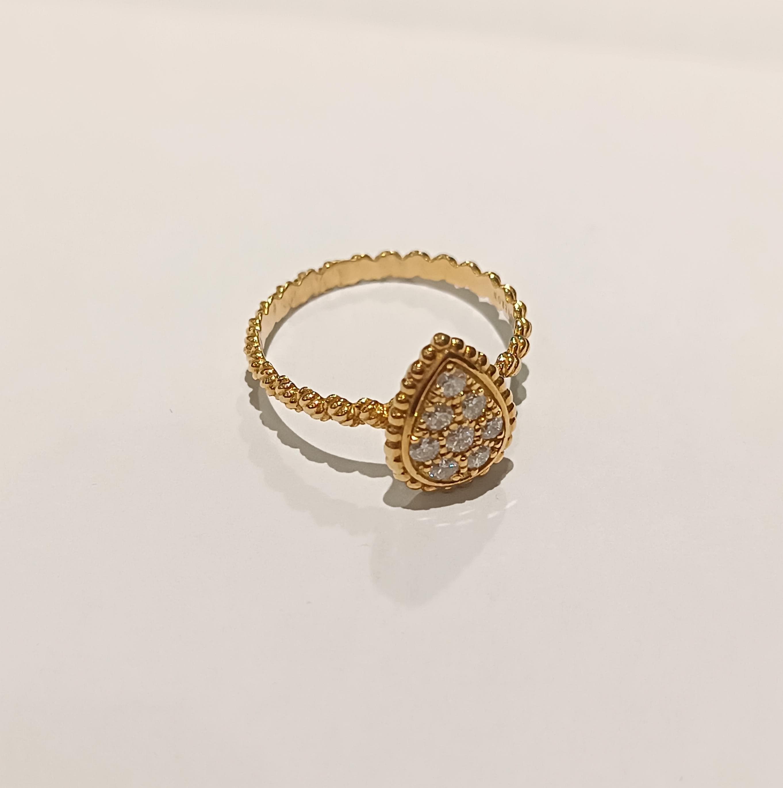 Gold Diamond Ring (18k)