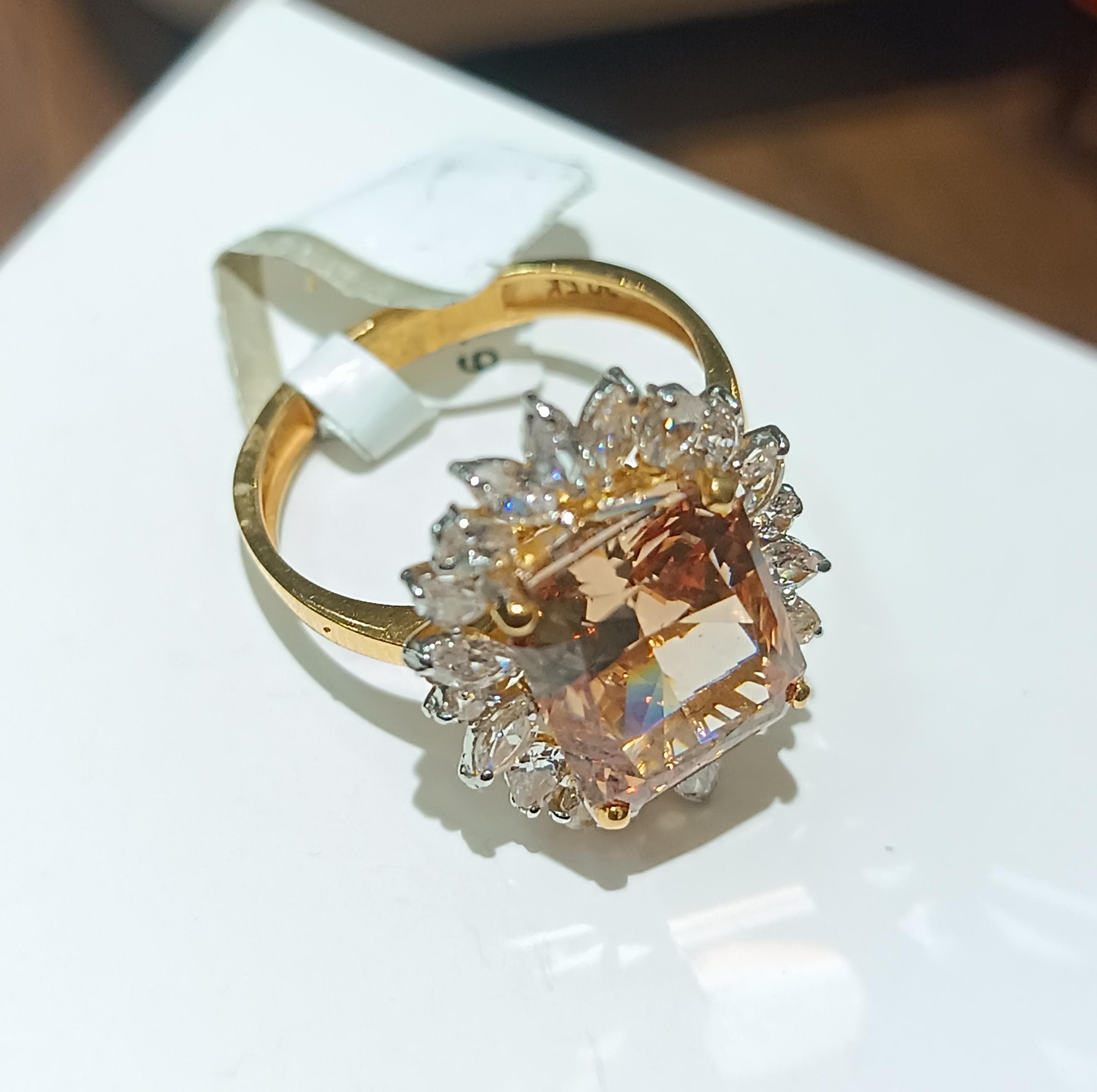 Gold Opal Ring ( 21.3k )